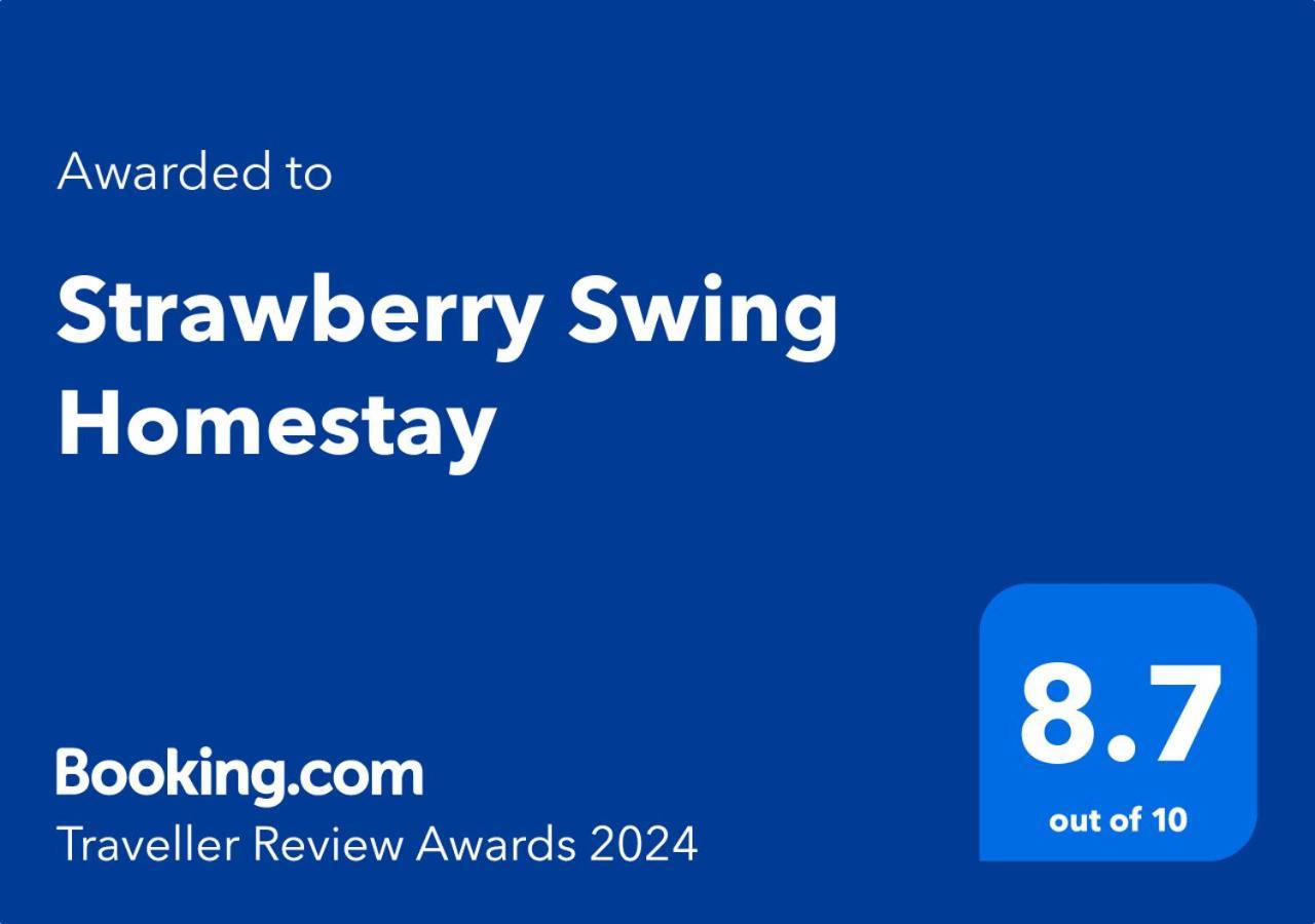Strawberry Swing Homestay Guwahati Dış mekan fotoğraf