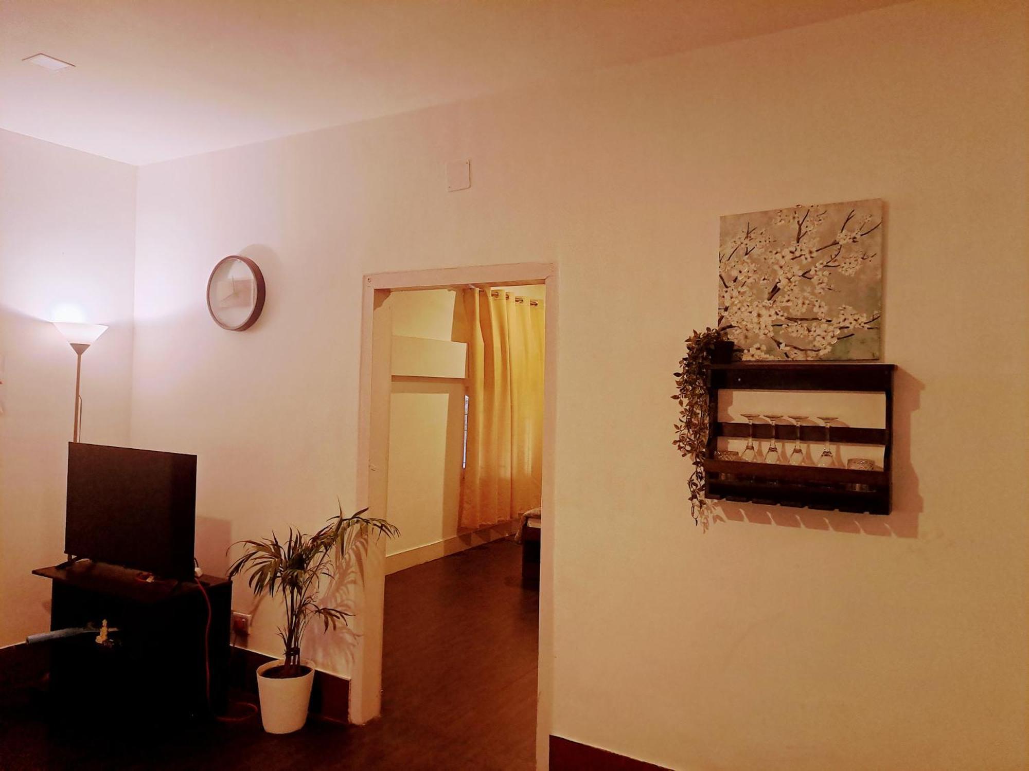 Strawberry Swing Homestay Guwahati Dış mekan fotoğraf